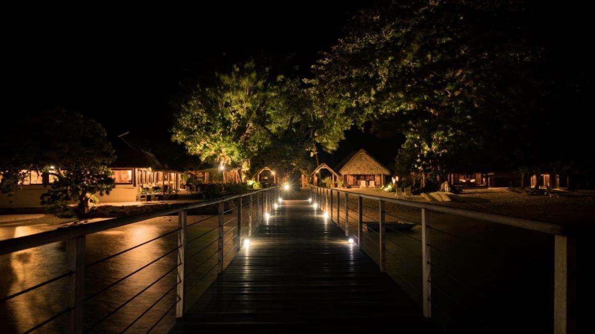 Hotel Le Mahana Parea Exterior photo